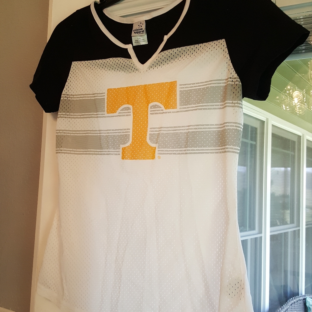Womens Creative Apparel Large UT Logo T-shirt